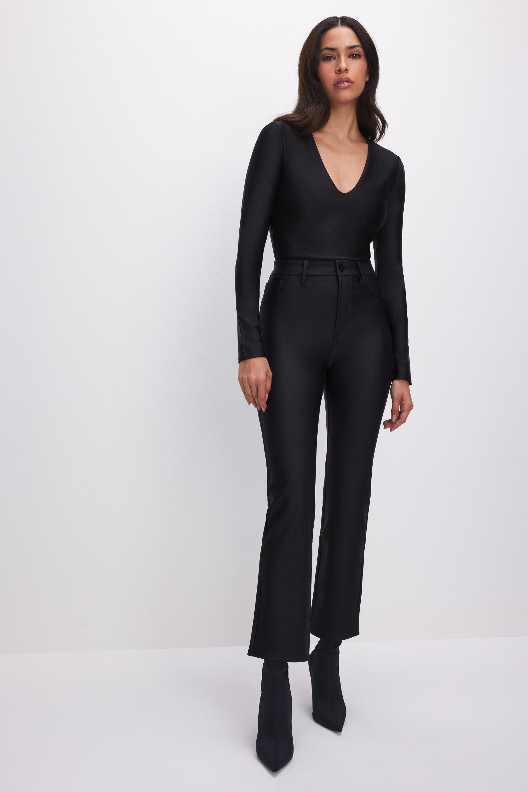 COMPRESSION SHINE STRAIGHT PANTS | BLACK001 - Image 3