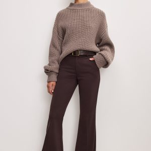ESSENTIAL SUITING FLARE TROUSERS | DARK CHOCOLATE