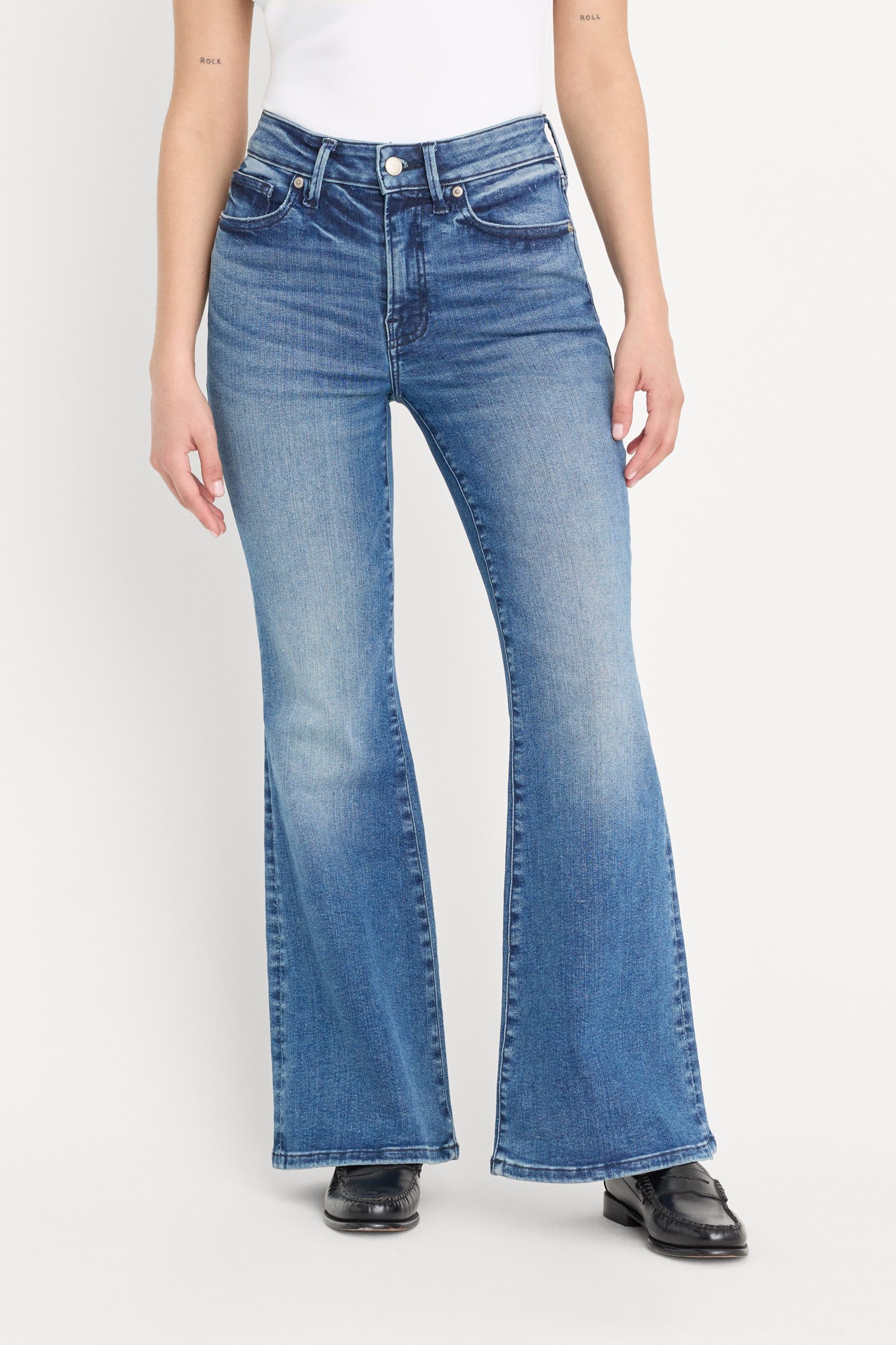 ALWAYS FITS GOOD PETITE FLARE JEANS | INDIGO1071 - Image 2