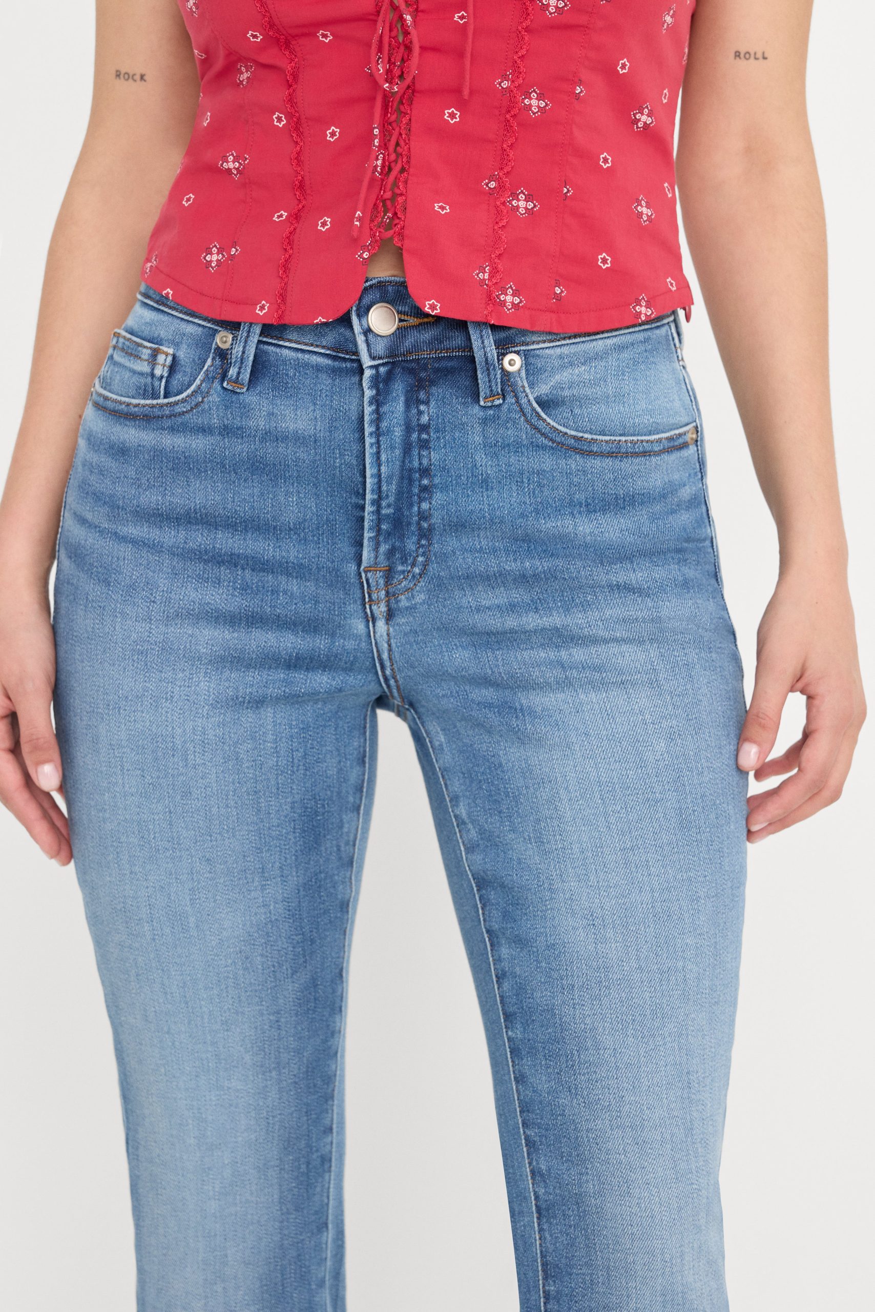DOLLY JOLEANS PETITE STRAIGHT JEANS | INDIGO1194 - Image 3