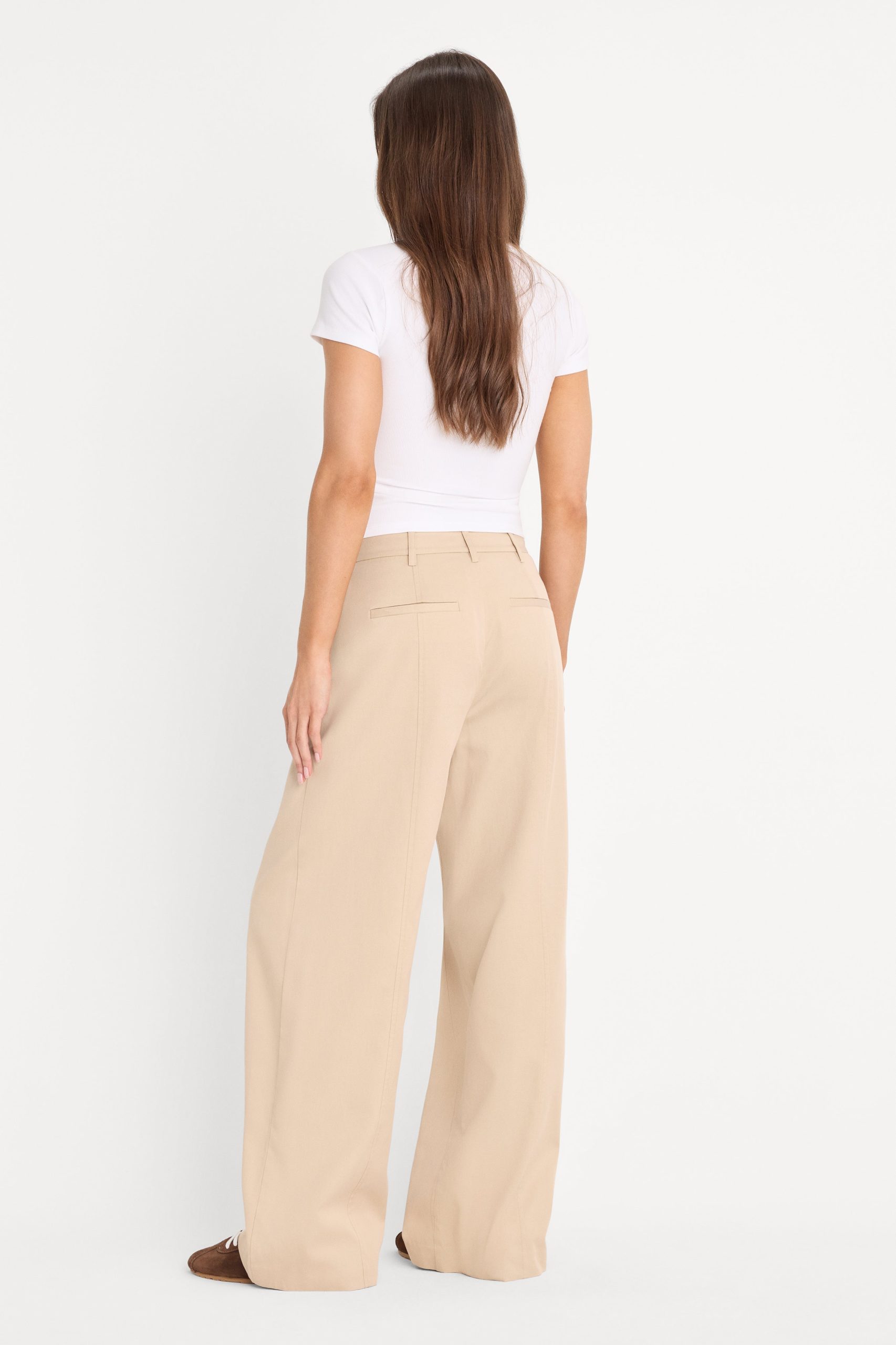 THE SEAMED WIDE LEG TROUSER | LIGHT TAUPE - Image 5