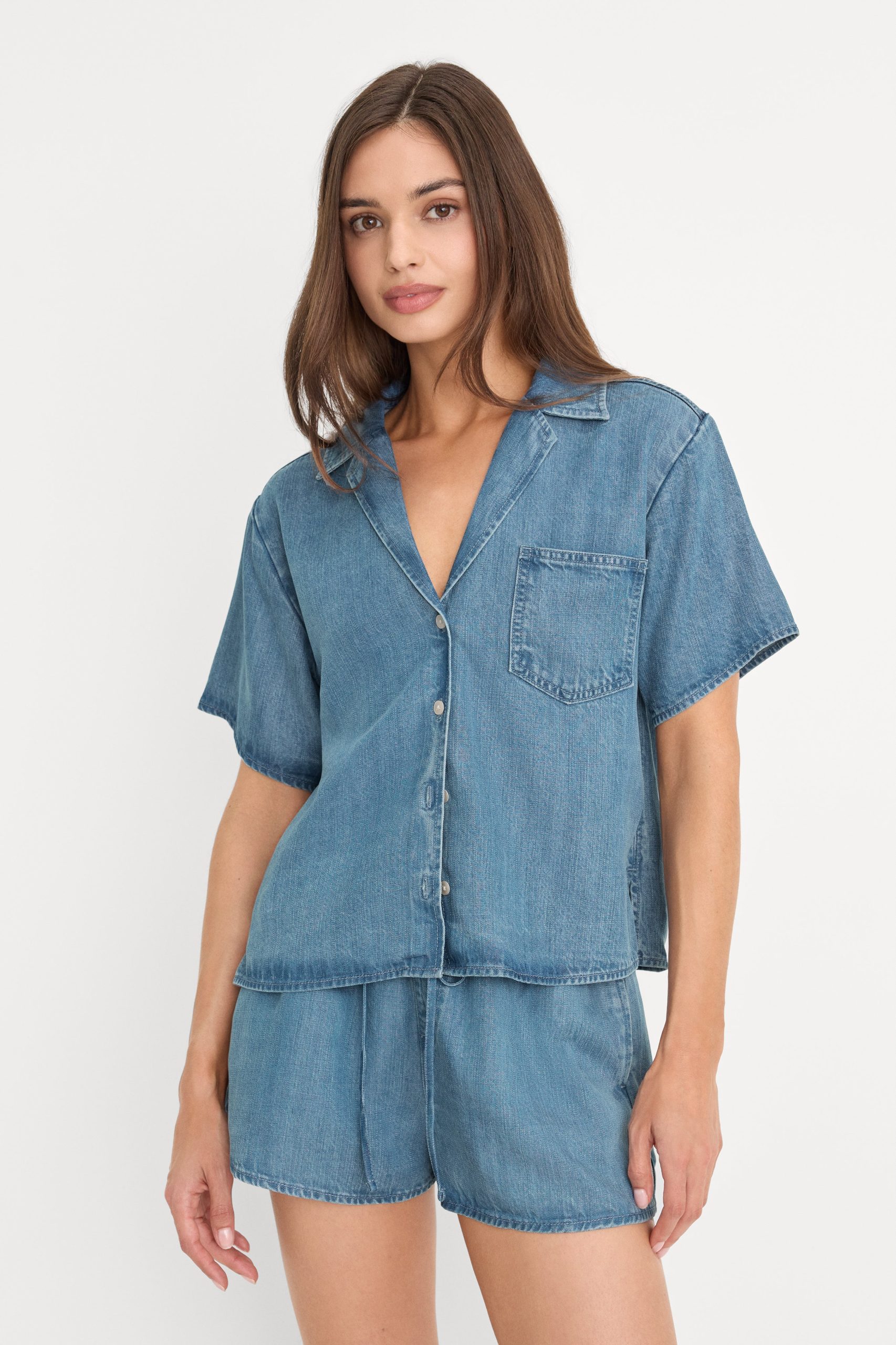 THE DENIM CAMP SHIRT