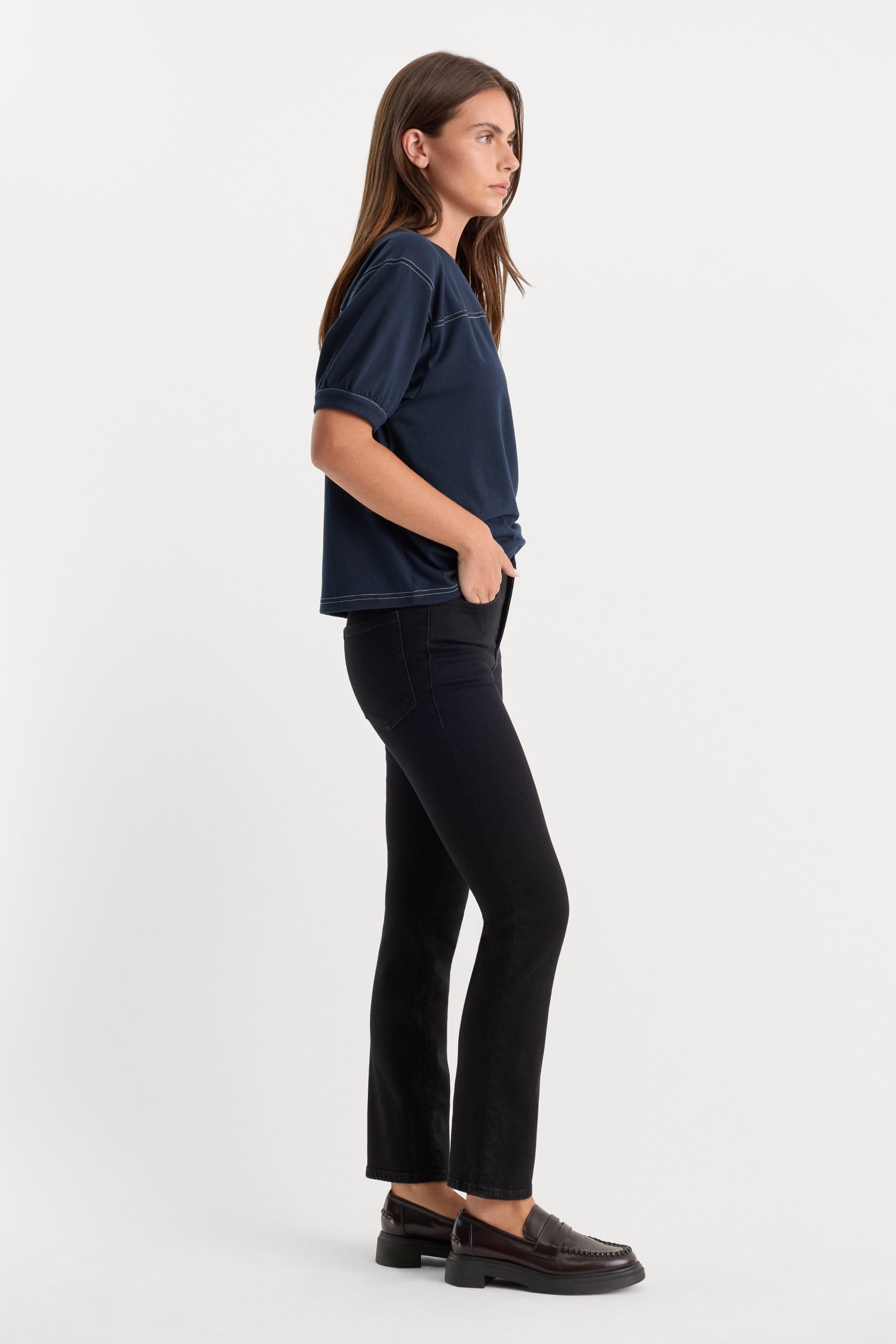 SOFT TECH GOOD PETITE STRAIGHT JEANS|BLACK001 - Image 2