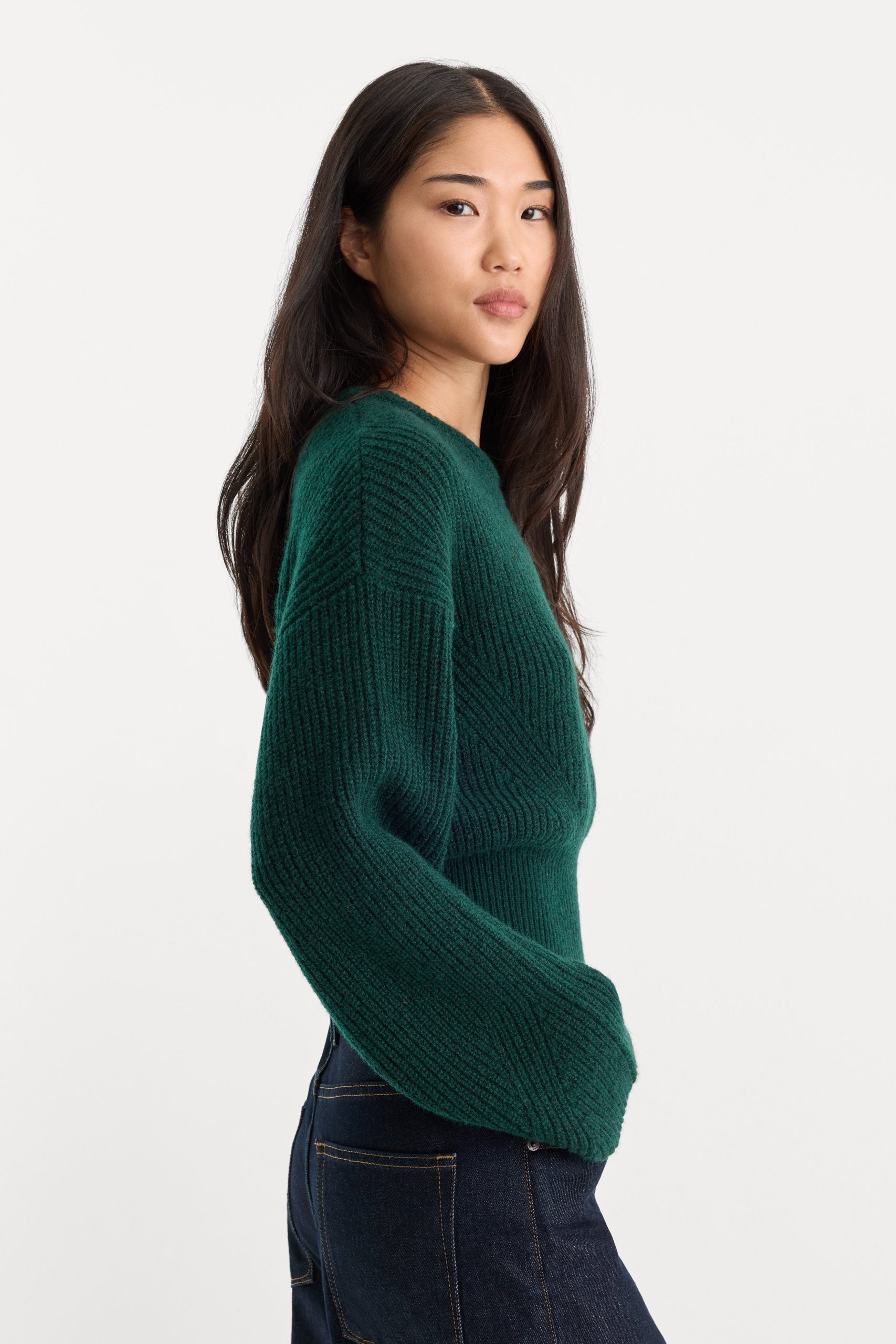 THE CHUNKY KNIT SWEATER | FOREST GREEN - Image 3