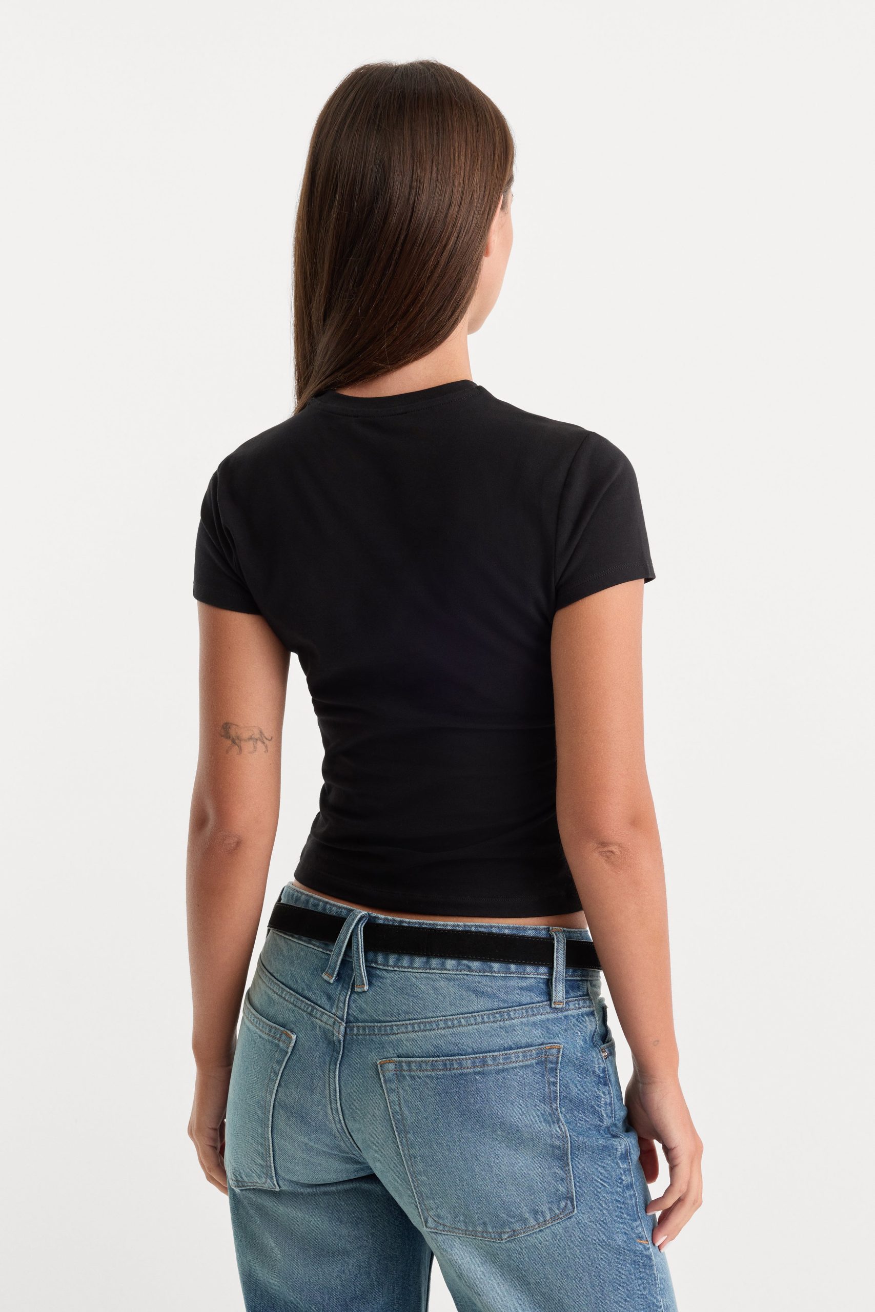 THE BABY TEE | BLACK - Image 4