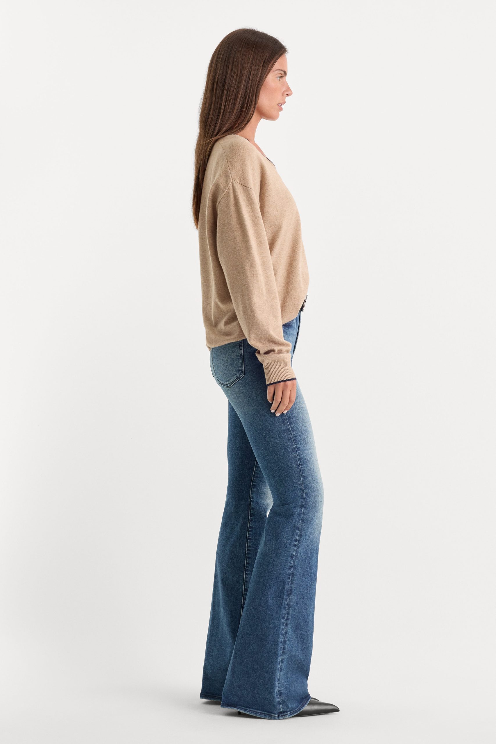 ALWAYS FITS GOOD LEGS FLARE JEANS | INDIGO1071 - Image 3