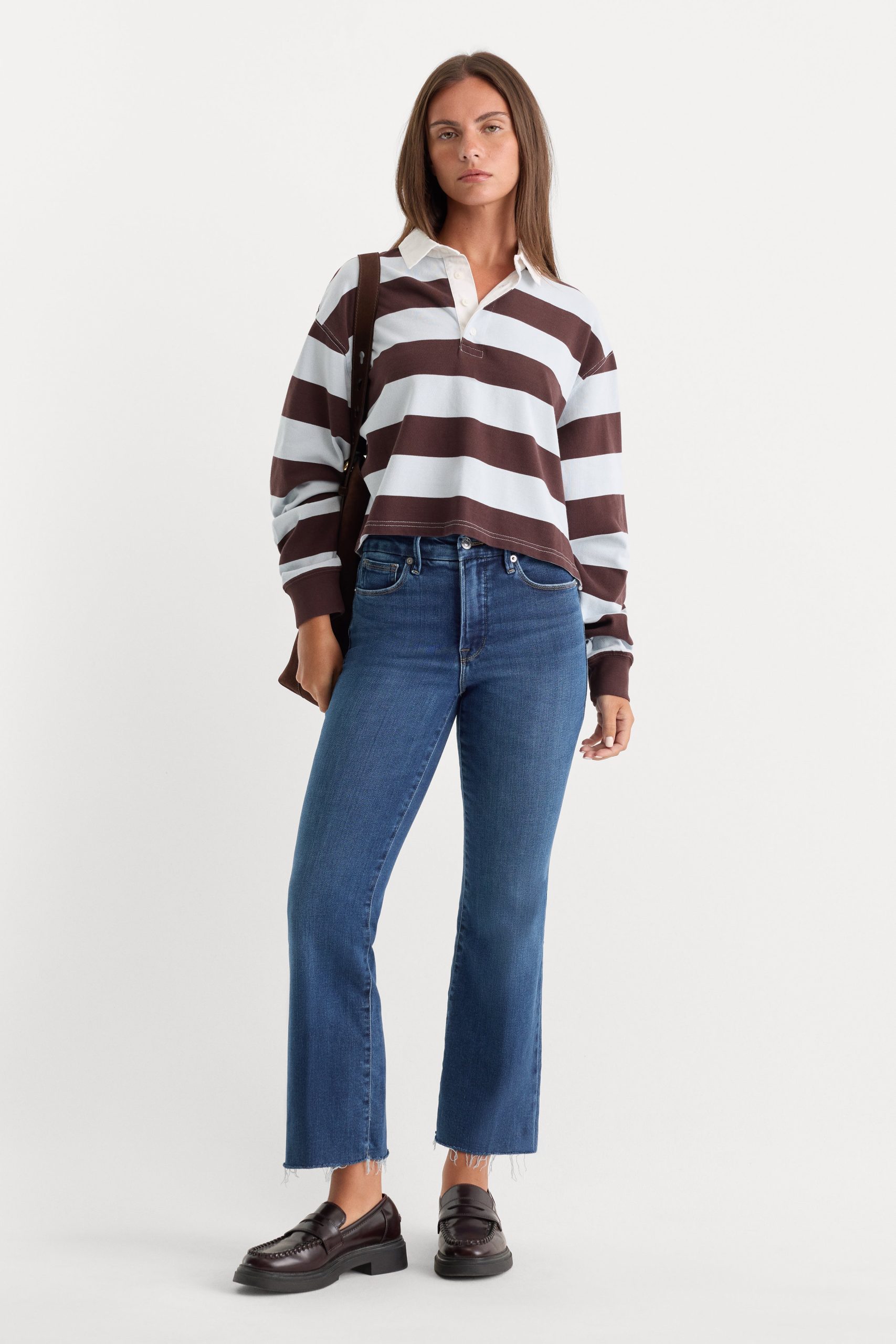 SOFT TECH GOOD LEGS CROPPED MINI BOOT JEANS|INDIGO818